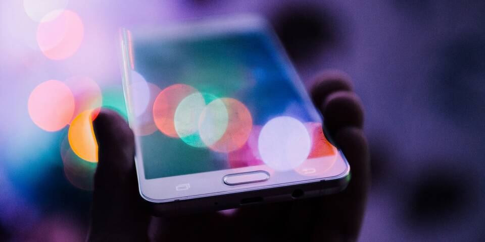 Как связаться с поддержкой Авито по телефону