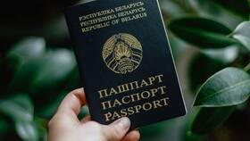 Зачем на паспорт требуют две фотографии в Swatch